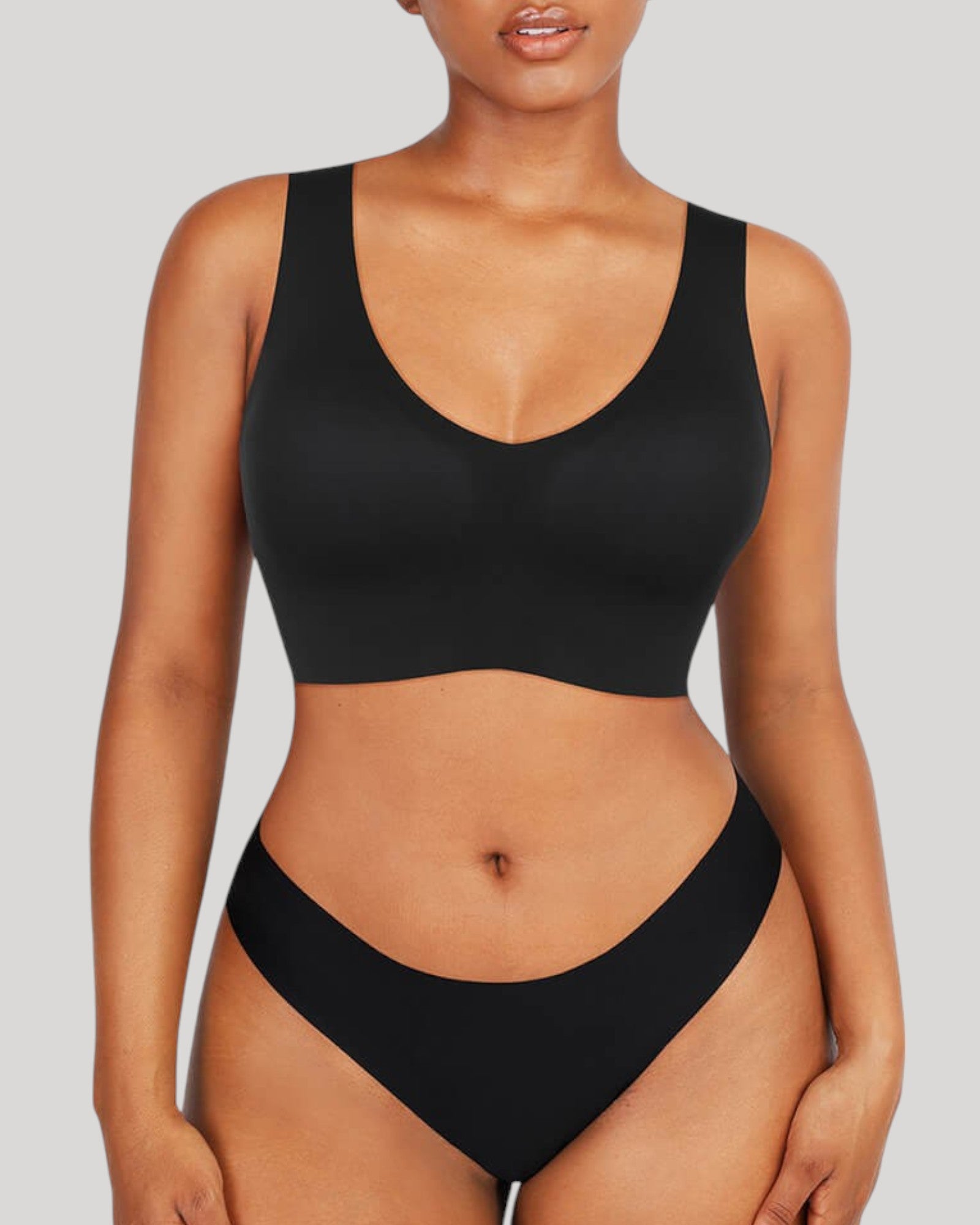 Pear Shapewear Amelia Wireless Comfort Bra Carbon Black 1