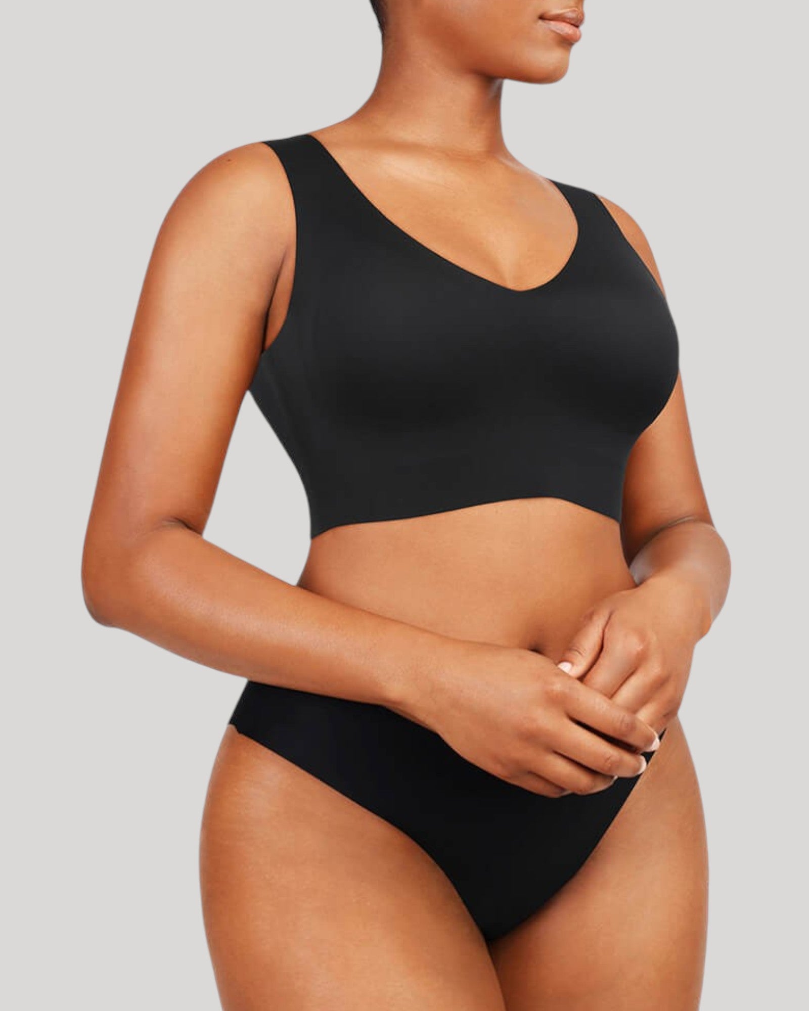 Pear Shapewear Amelia Wireless Comfort Bra Carbon Black 2