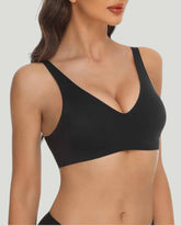 Pear Shapewear Ava Plunge Wireless Bra Carbon Black 8