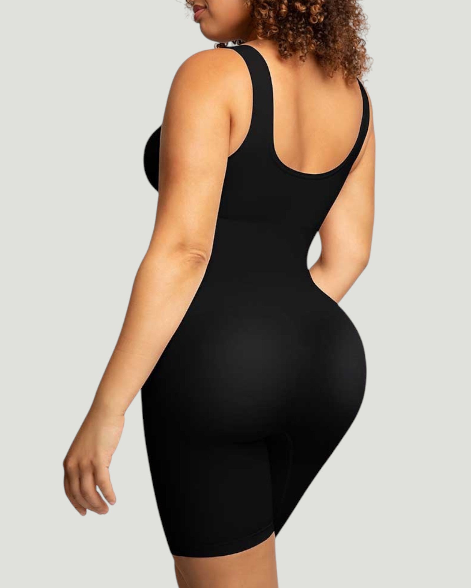 Pear Shapewear Khloe Mid-Thigh Bodysuit Carbon Black 2