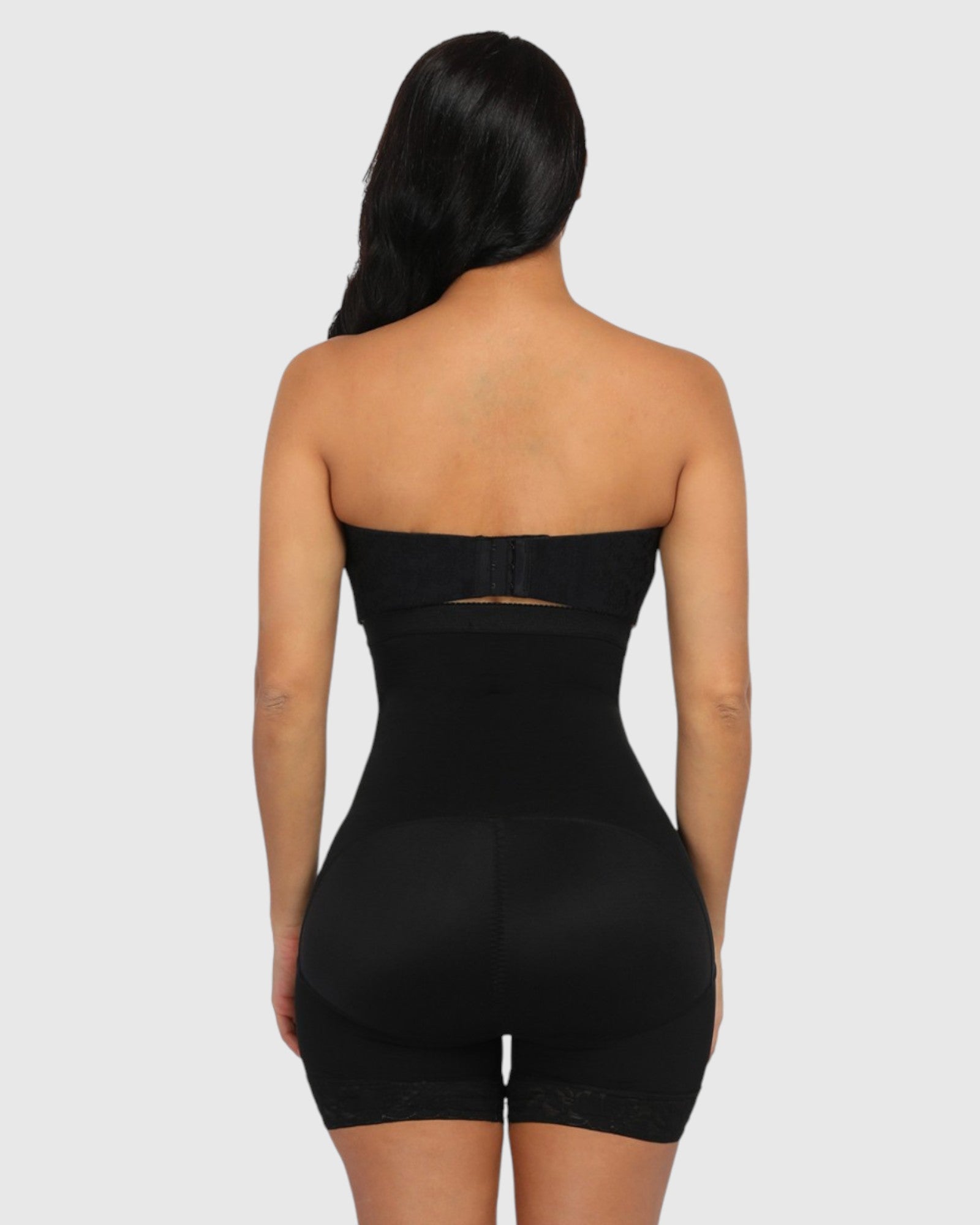 Pear Shapewear Tyler High-Waist Mid-Thigh Short Carbon Black 6